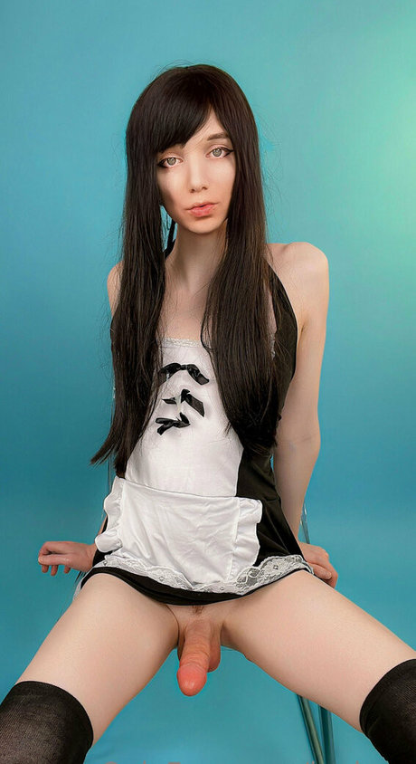 lunluns star nudes photo