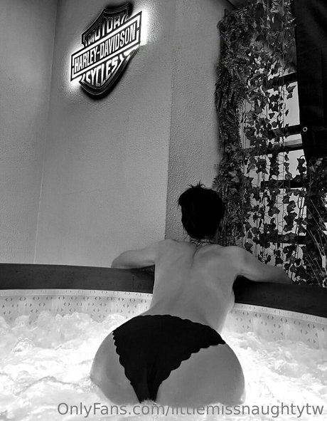 asian mature onlyfans free xxx pic