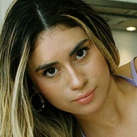 whoisvictoriax erotic pornstar img