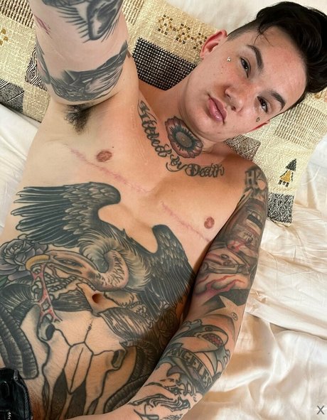 nikkihearts free star picture