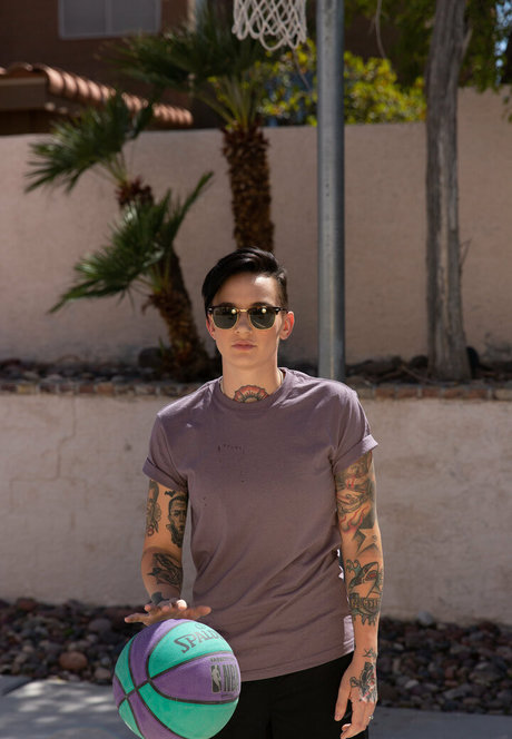 nikkihearts model erotic galleries