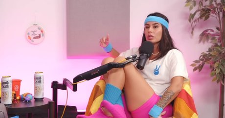 Khalyla Kuhn model nice img