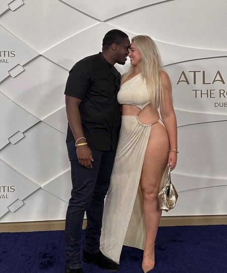 Iskra Lawrence nudes star archive