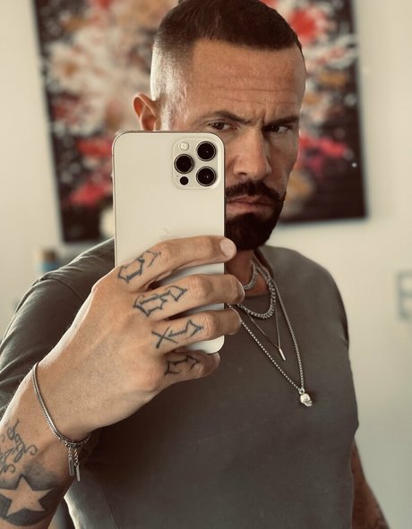 loohoodz pornstar perfect picture