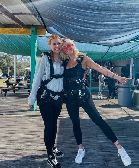 amateur wife onlyfans sexy photos