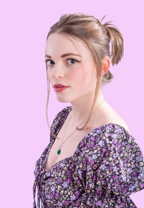 Ellie Littlechild art actress pic