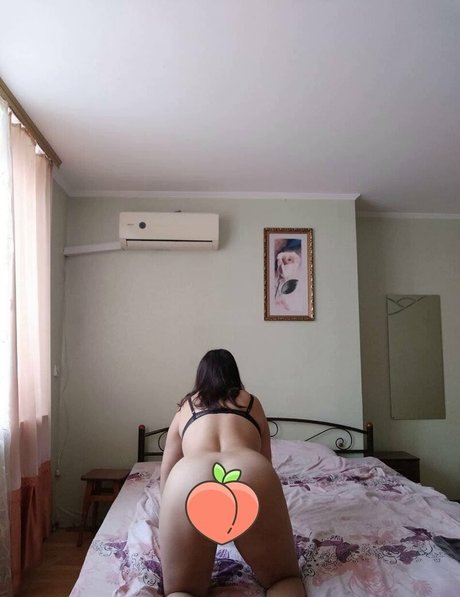 lesbian feet onlyfans hd images