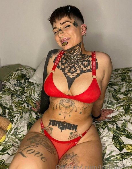 leafcharles hd star img