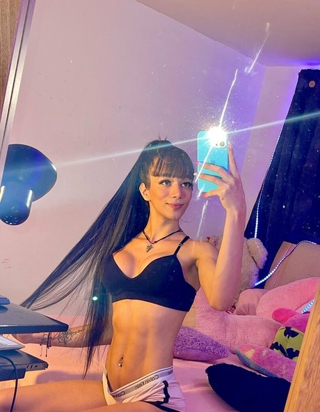 Mafebigcock hd actress picture