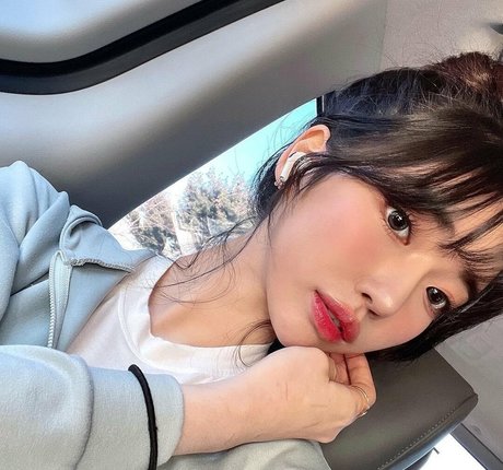 Se Yeon top model pictures