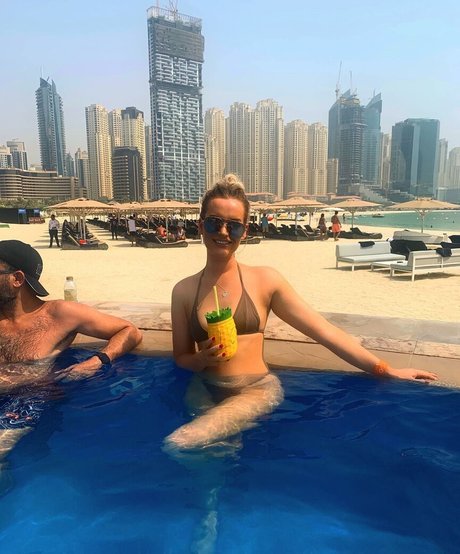 kitty wet onlyfans sexy naked archive