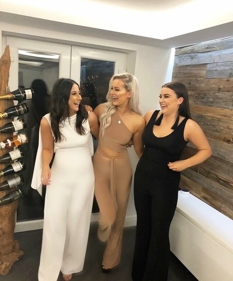 amateur wife onlyfans hd gallery