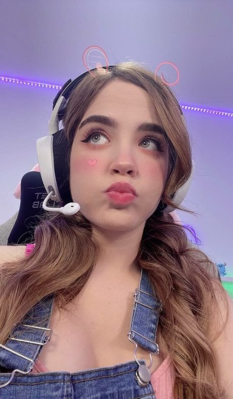 shaved onlyfans sexy gallery