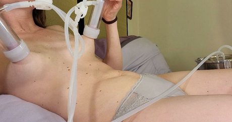 Yummyfreshmilfmilk hot actress galleries