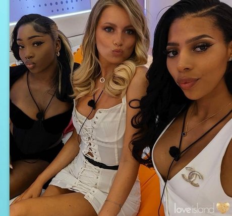 beach milf onlyfans hot porn pics