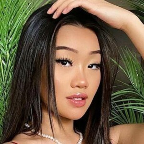 babeychar erotic star pic