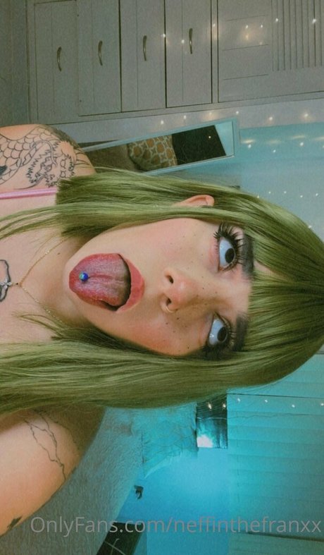 neffinthefranxx erotic actress pic