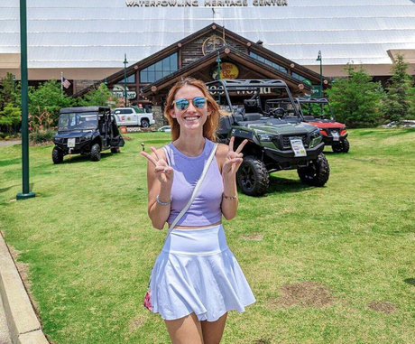 Echochlo model nudes photo