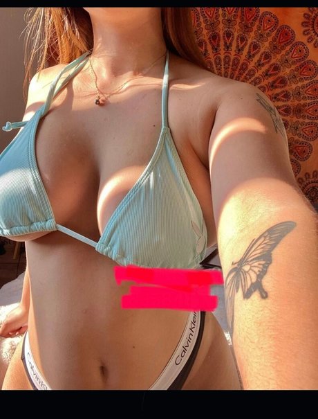 skinny model onlyfans pornographic photos