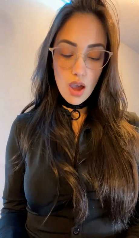 mature solo onlyfans pornographic picture