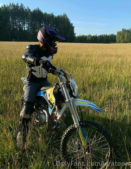 kirateen pornstar pictures