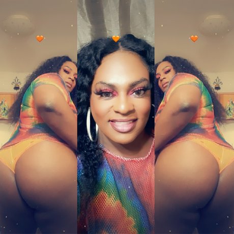 BayBay porn actress img