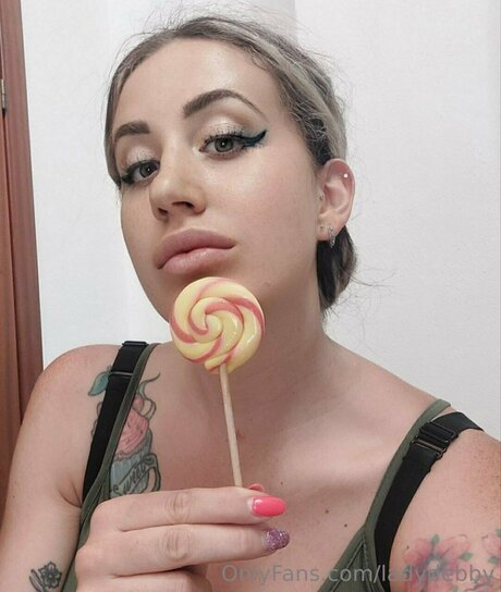 Lady Debby model hd archive