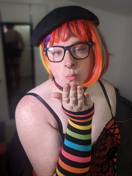 SaraRenee naked pornstar picture