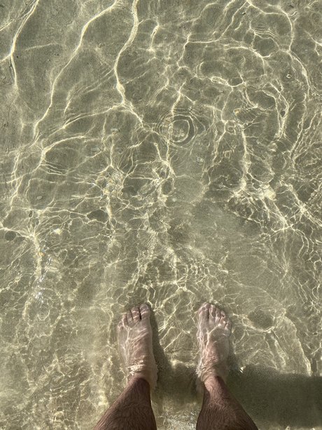 Clark Price hot actress galleries