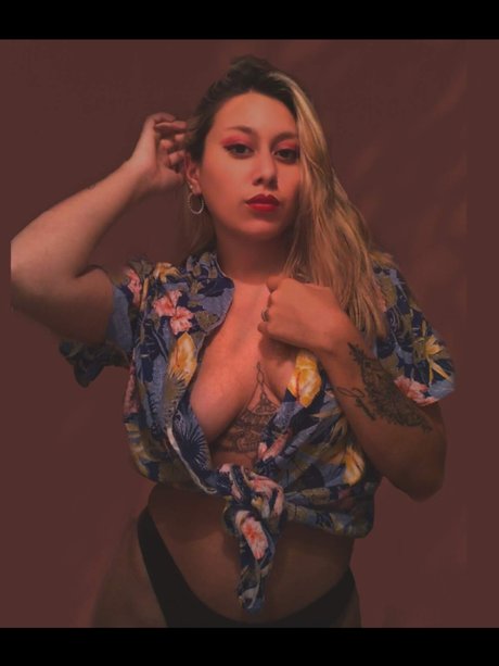 Larweed_ star nudes pictures