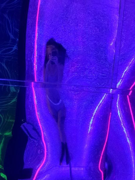 Mixie Marie_ star nice image