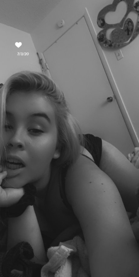 Kayy dubb xxx star image