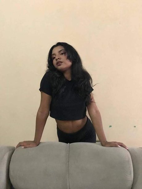 Yusneily xxx model archive