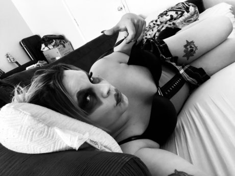 NorCalZombinaTS pretty pornstar images