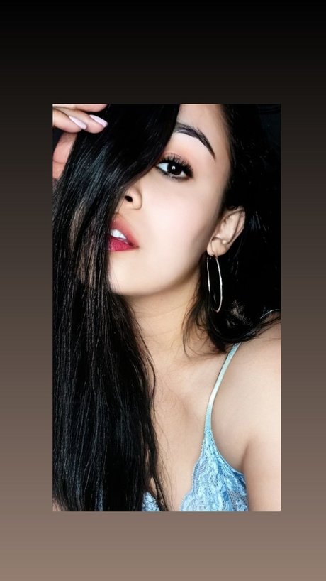 Juliana Rios sex model img