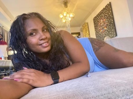 Emily simon exclusive pornstar picture