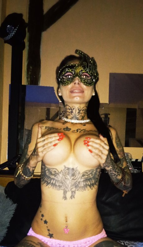 HotQueen model high quality pics