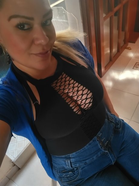 DayanaGC model xxx img