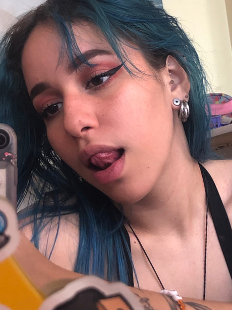 Padm_ adult model images