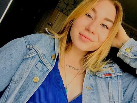 _Mary Big Ass_ art model pictures