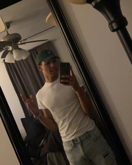 Michael Rivera pornstar nude gallery