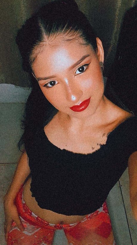 J M P V 22 pornstar beautiful photos