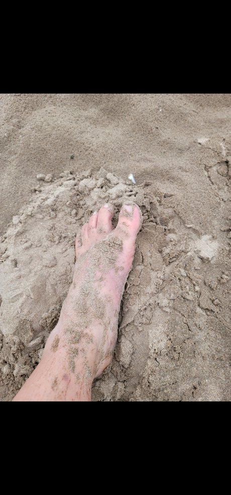 SexyBigfoot star adult picture