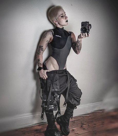 braces onlyfans art nude images