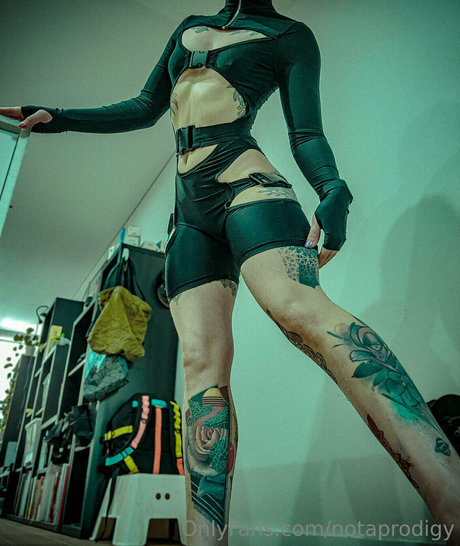 blonde trans onlyfans hot nude picture