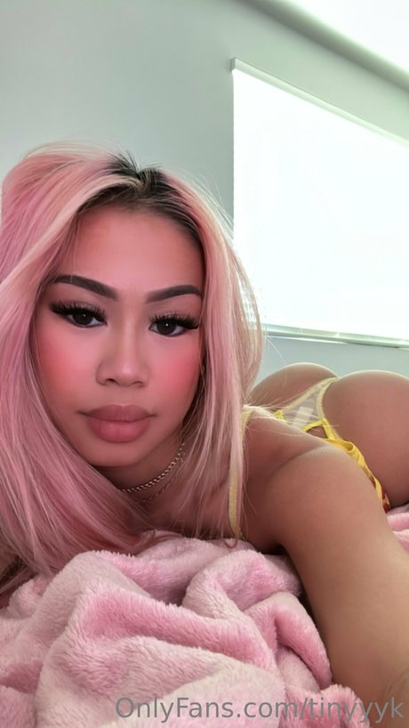 tinyyyk high quality model picture