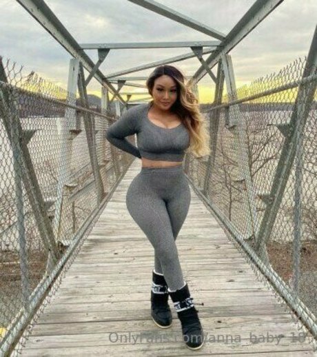 in onlyfans hot sexy photos