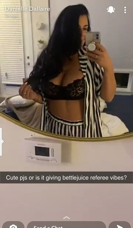 Danielle Dallaire sexy actress images