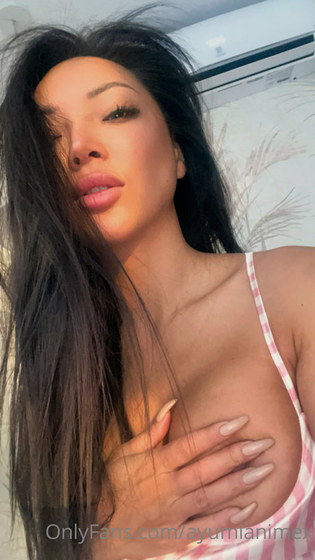 Ayumi Anime model best photo