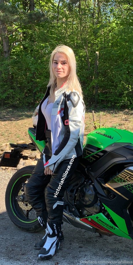 thick nude onlyfans nude photos